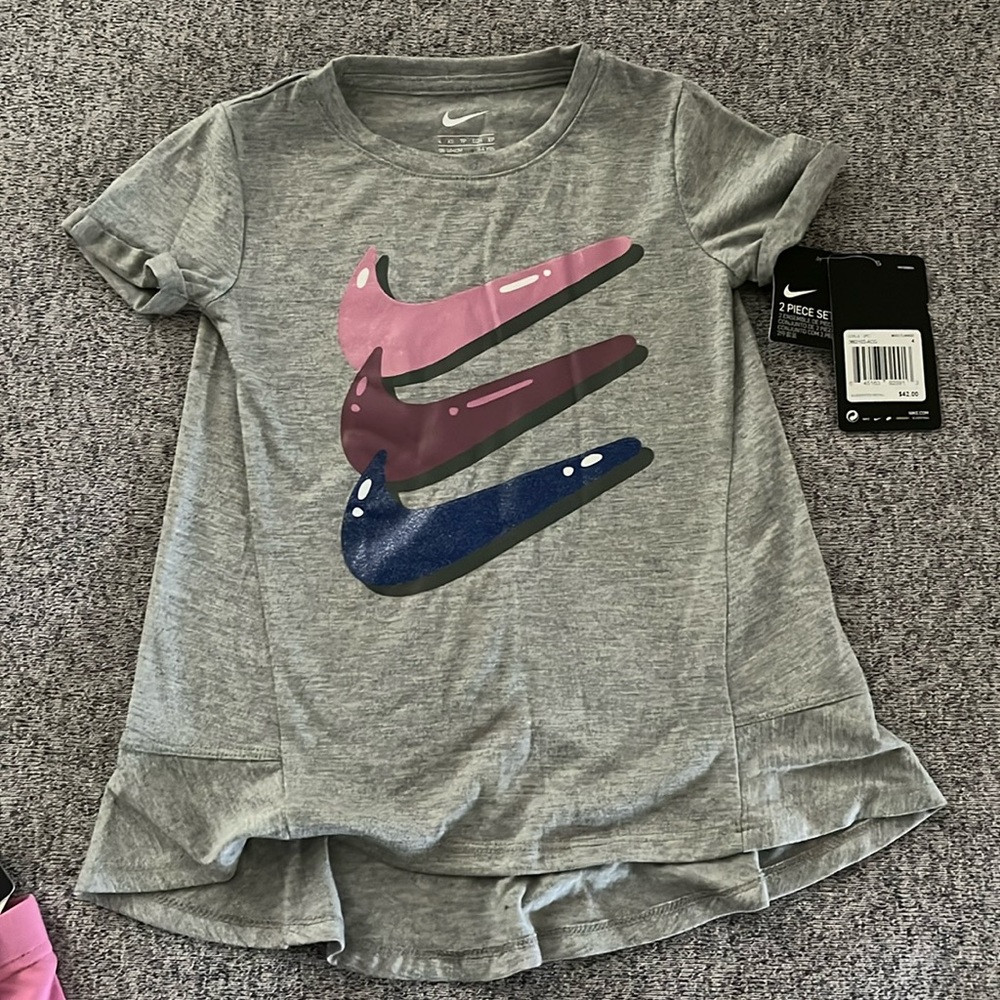 Girls Nike 2-Piece Set - Size 4